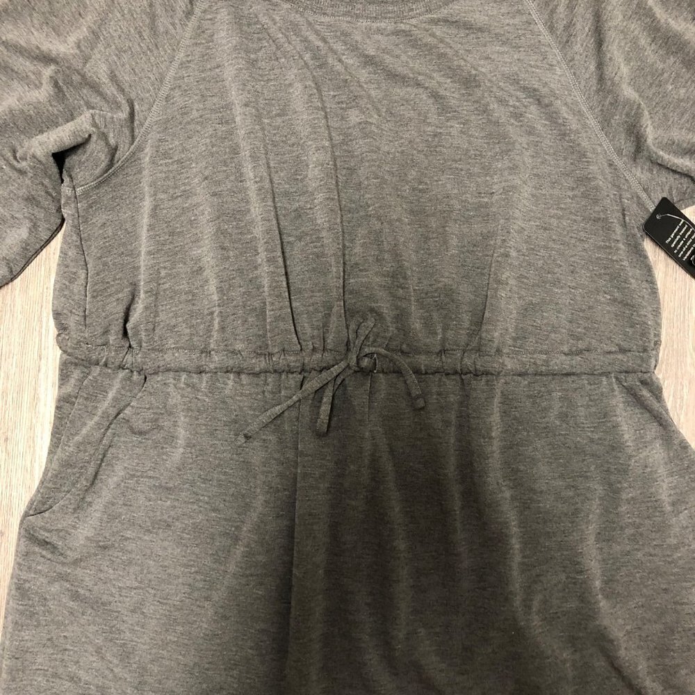 NWT Torrid Size 2 Off-Shoulder Skater Dress French Terry Heather Grey Dip Dye - Picture 9 of 16